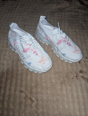 Women's White Knit Athletic Sneakers with Pink & Blue Butterfly Accents 6